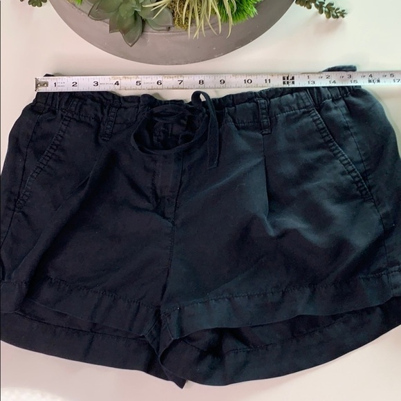 Lou & Grey Classic Black Drawstring casual lounge west Short small - Picture 7 of 10